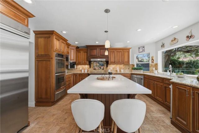753 El Vallencito, Walnut, CA 91789