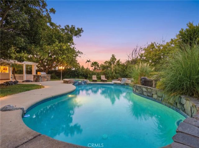 753 El Vallencito, Walnut, CA 91789