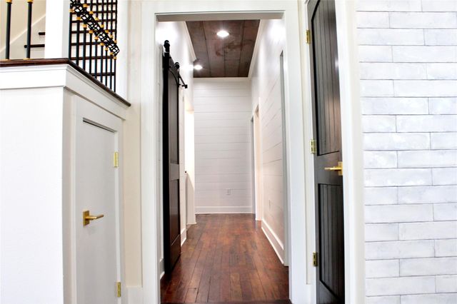 678 Colorado Street, Glidden, TX 78943