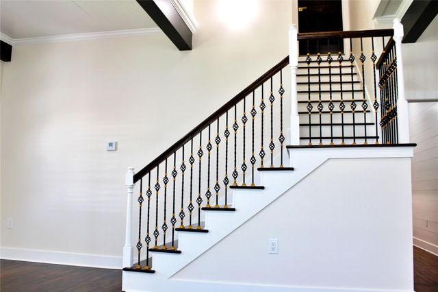 678 Colorado Street, Glidden, TX 78943