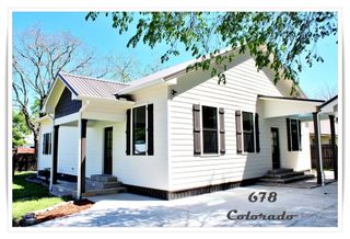 678 Colorado Street, Glidden, TX 78943