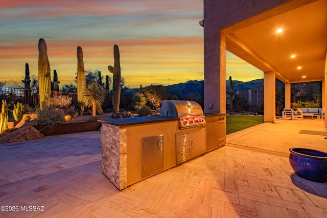 11945 E Summer Trail, Tucson, AZ 85749