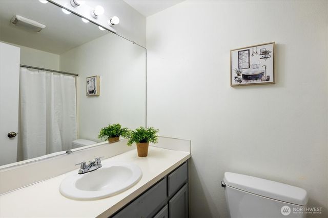 128 Rainbow Way, Kelso, WA 98626