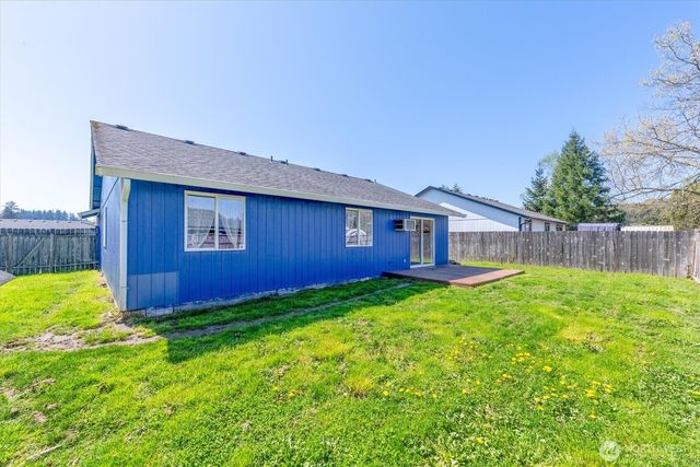128 Rainbow Way, Kelso, WA 98626