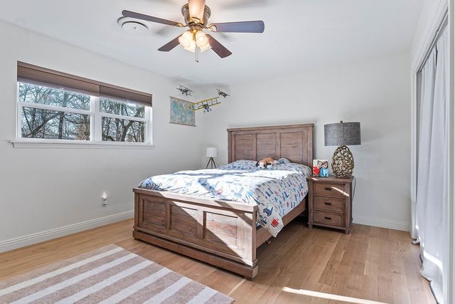 825 N Lakeview Drive, Rogers, AR 72756