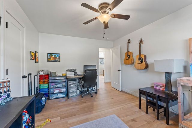 825 N Lakeview Drive, Rogers, AR 72756