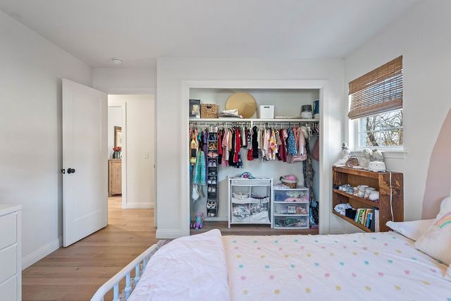 825 N Lakeview Drive, Rogers, AR 72756