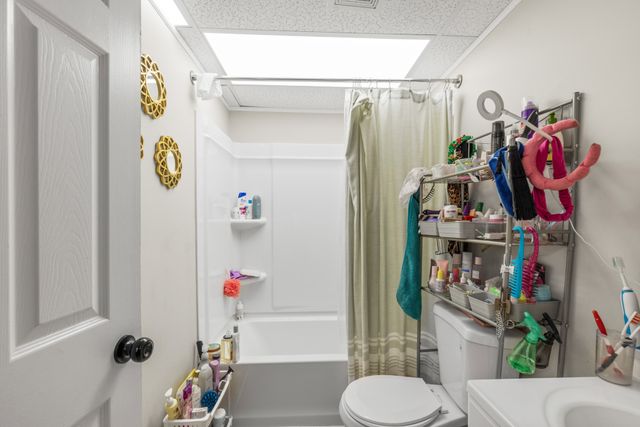 8127 Bonnafair Dr, Hermitage, TN 37076