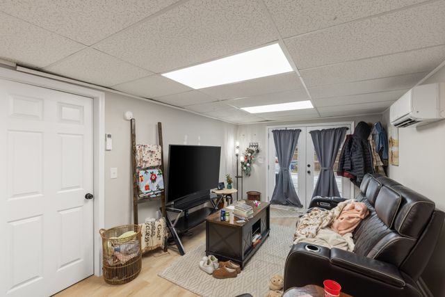 8127 Bonnafair Dr, Hermitage, TN 37076