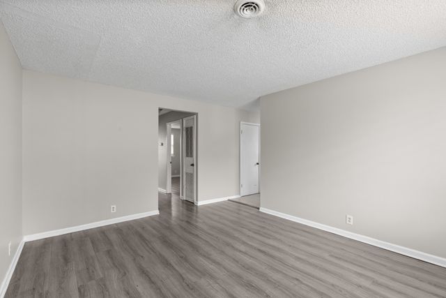 8127 Bonnafair Dr, Hermitage, TN 37076