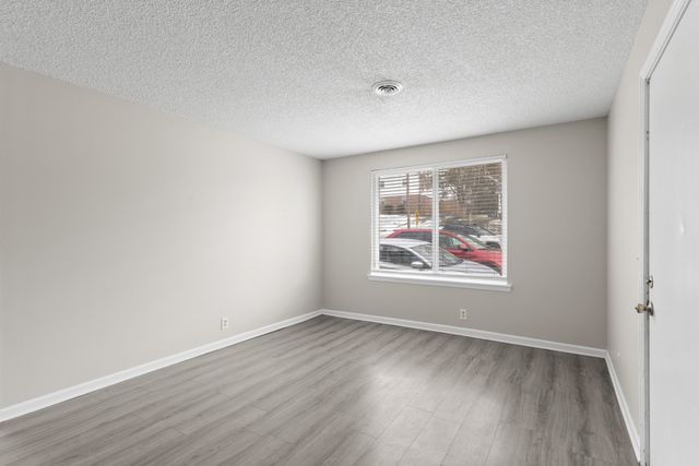 8127 Bonnafair Dr, Hermitage, TN 37076