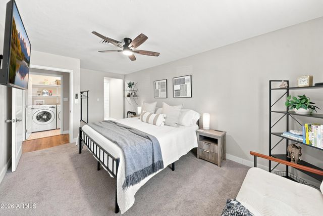 8441 E WINDSOR Avenue, Scottsdale, AZ 85257