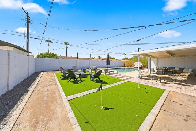 8441 E WINDSOR Avenue, Scottsdale, AZ 85257