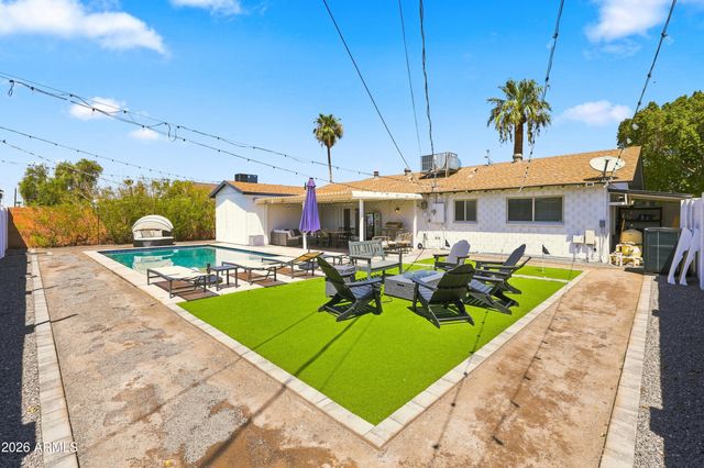 8441 E WINDSOR Avenue, Scottsdale, AZ 85257