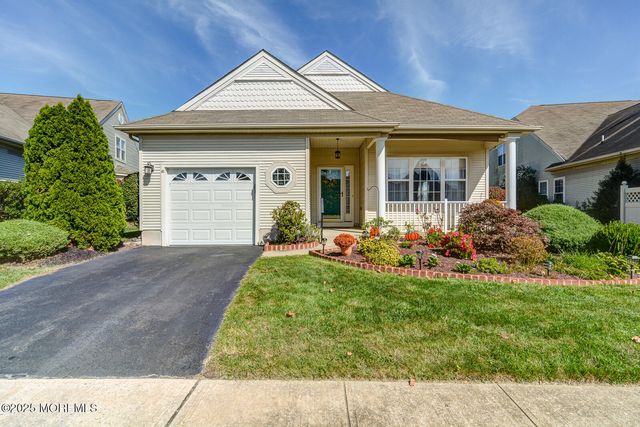 41 Tuscany Circle, Manchester, NJ 08759