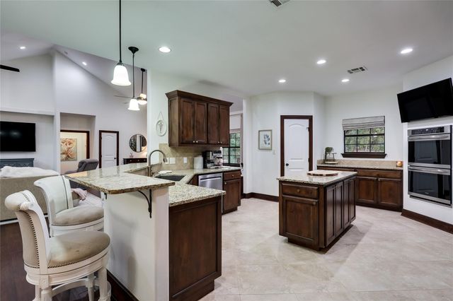 116 Apache TRL, Georgetown, TX 78633
