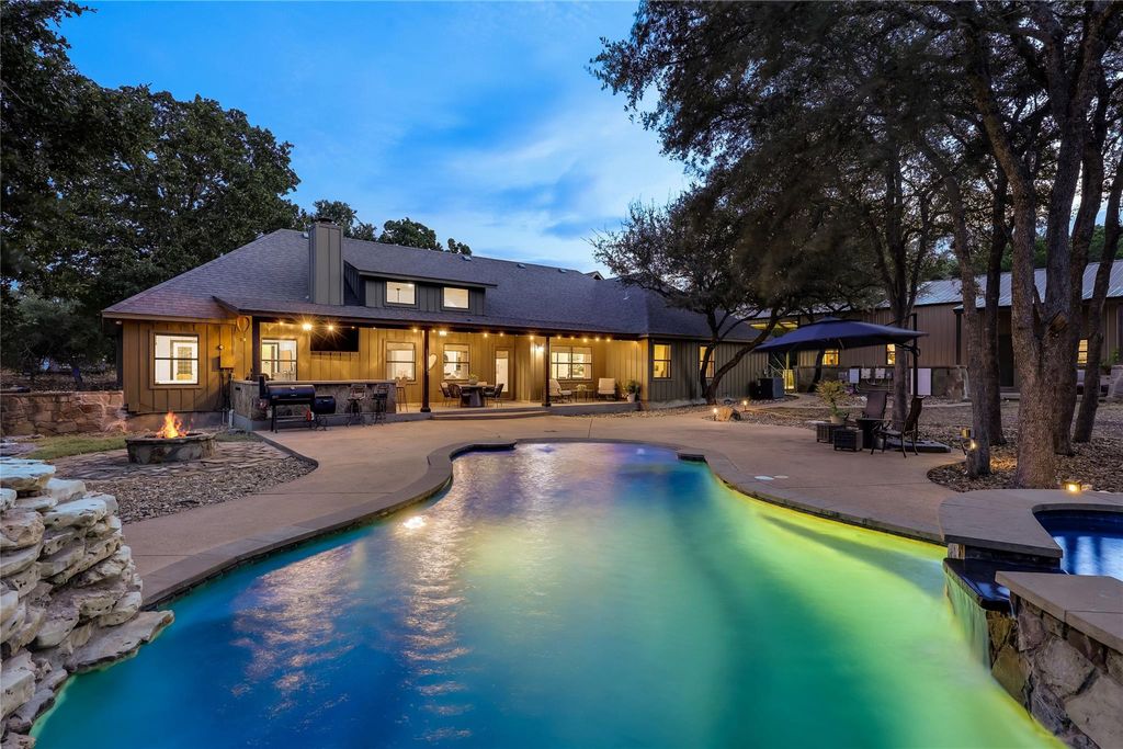 116 Apache TRL, Georgetown, TX 78633