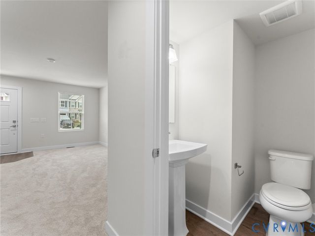 6524 Carters Walk Ln, North Chesterfield, VA 23234