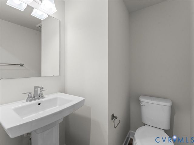 6524 Carters Walk Ln, North Chesterfield, VA 23234