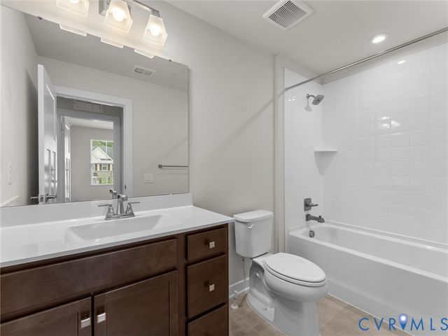6524 Carters Walk Ln, North Chesterfield, VA 23234