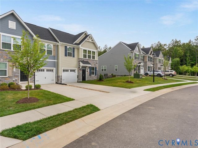 6524 Carters Walk Ln, North Chesterfield, VA 23234