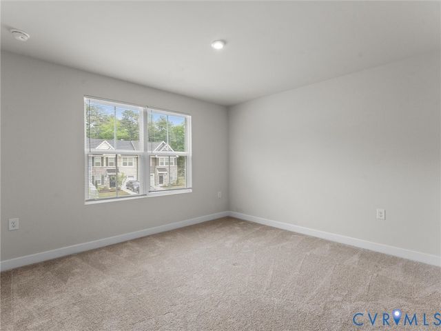 6524 Carters Walk Ln, North Chesterfield, VA 23234