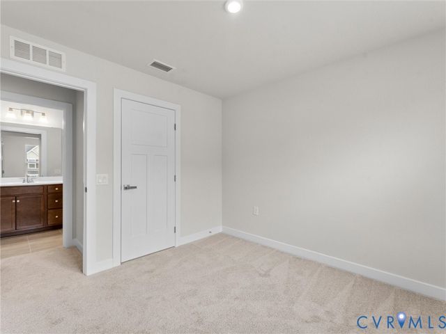 6524 Carters Walk Ln, North Chesterfield, VA 23234
