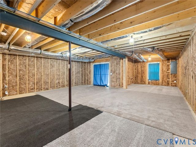 6524 Carters Walk Ln, North Chesterfield, VA 23234