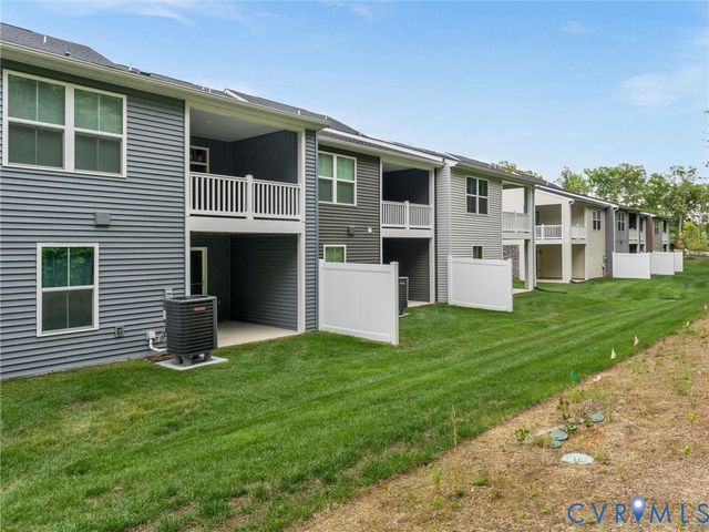 6524 Carters Walk Ln, North Chesterfield, VA 23234