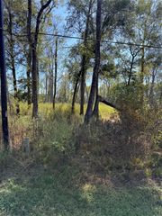 120 County Road 470, Dayton, TX 77535