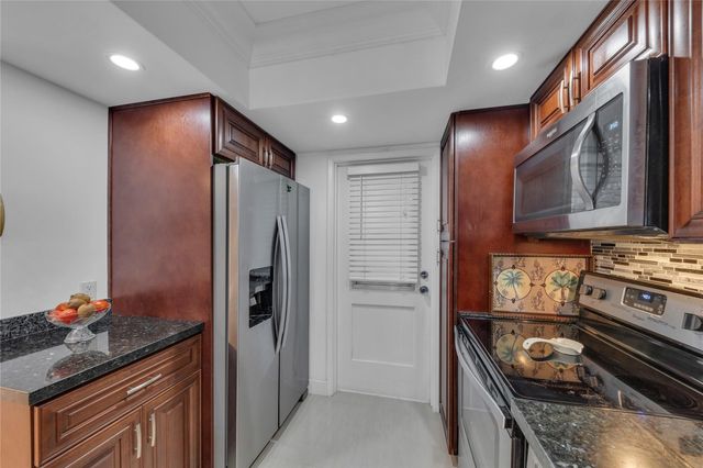 3001 S Course Drive 301, Pompano Beach, FL 33069