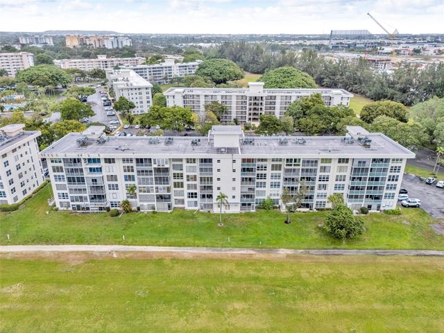 3001 S Course Drive 301, Pompano Beach, FL 33069