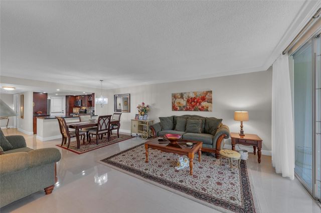 3001 S Course Drive 301, Pompano Beach, FL 33069