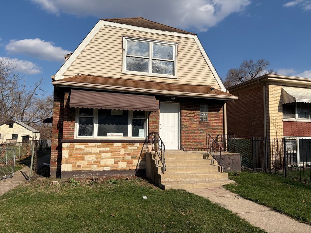 15129 LEXINGTON Avenue, Harvey, IL 60426