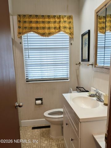2410 CEDAR SHORES Circle, Jacksonville, FL 32210