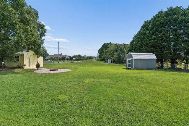 3587 Miller Bottom Road, Loganville, GA 30052