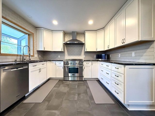 4701 Starker Avenue, Madison, WI 53716