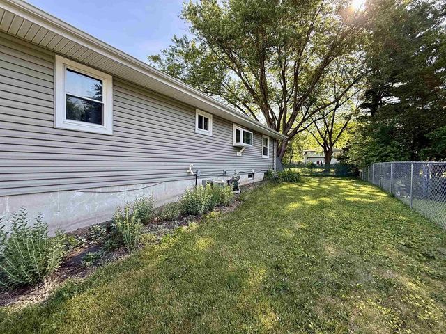 4701 Starker Avenue, Madison, WI 53716