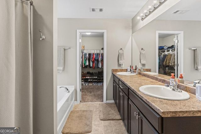 106 Bridgewood Drive, Springfield, GA 31329