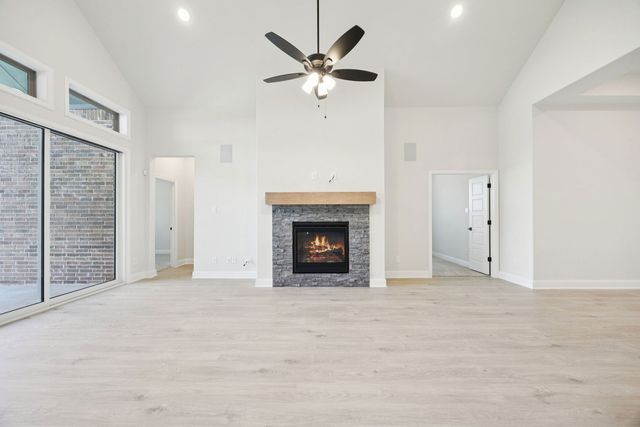 4364 Biddle Street, Midlothian, TX 76065