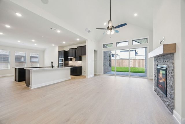 4364 Biddle Street, Midlothian, TX 76065