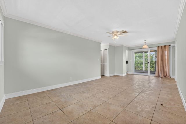 941 Crystal Lake Drive 302, Deerfield Beach, FL 33064