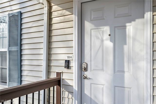 1804 Stoney Run Circle, Broadview Heights, OH 44147