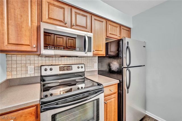 1804 Stoney Run Circle, Broadview Heights, OH 44147