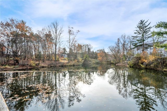 1804 Stoney Run Circle, Broadview Heights, OH 44147