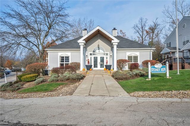 1804 Stoney Run Circle, Broadview Heights, OH 44147