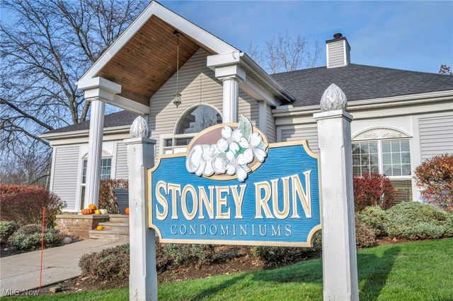 1804 Stoney Run Circle, Broadview Heights, OH 44147