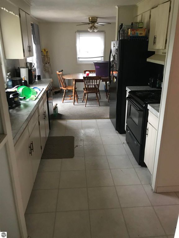 Image 27 of property listing at 1915 Stockman, Mt Pleasant, MI 48858