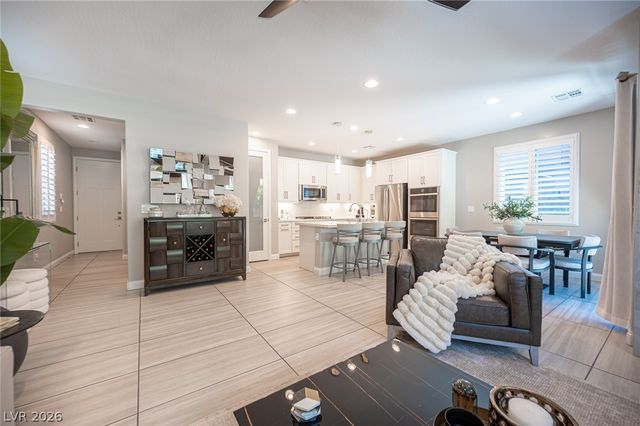 12525 Starry Heaven Street, Las Vegas, NV 89138