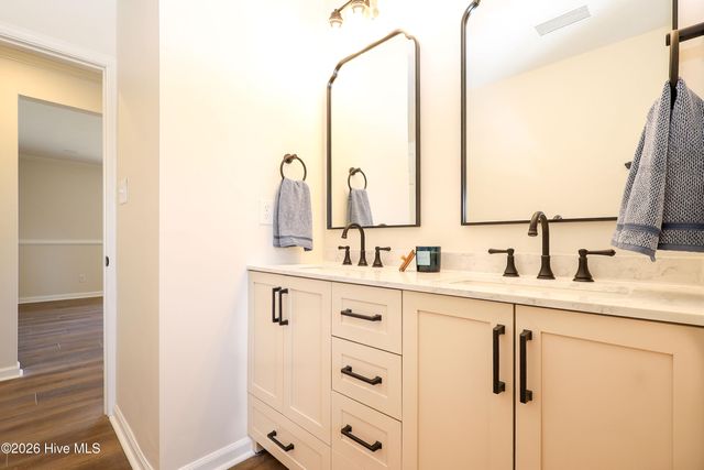 580 Koonce Fork Road, Richlands, NC 28574